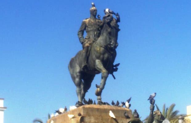 El Tribunal Supremo avala que los restos de Franco salgan del Valle de los Caídos  Monumento-a-miguel-primo-de-rivera